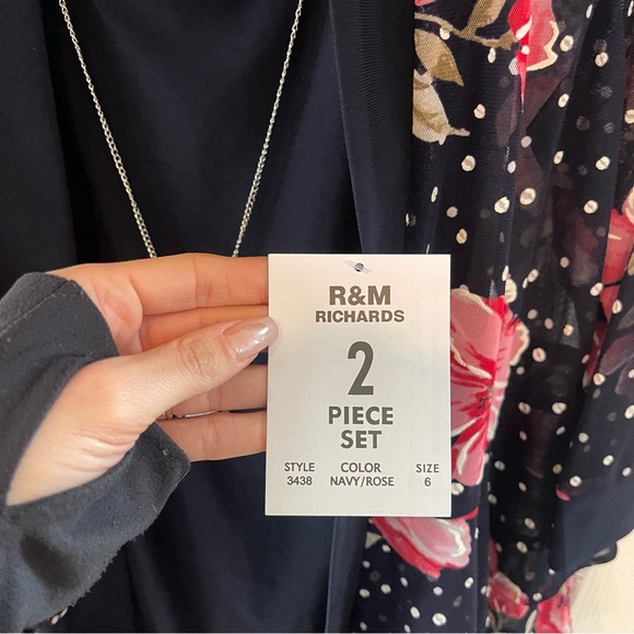 R & M Richards Womens Floral Jacket Dress With Removable Necklace - Picture 7 of 14